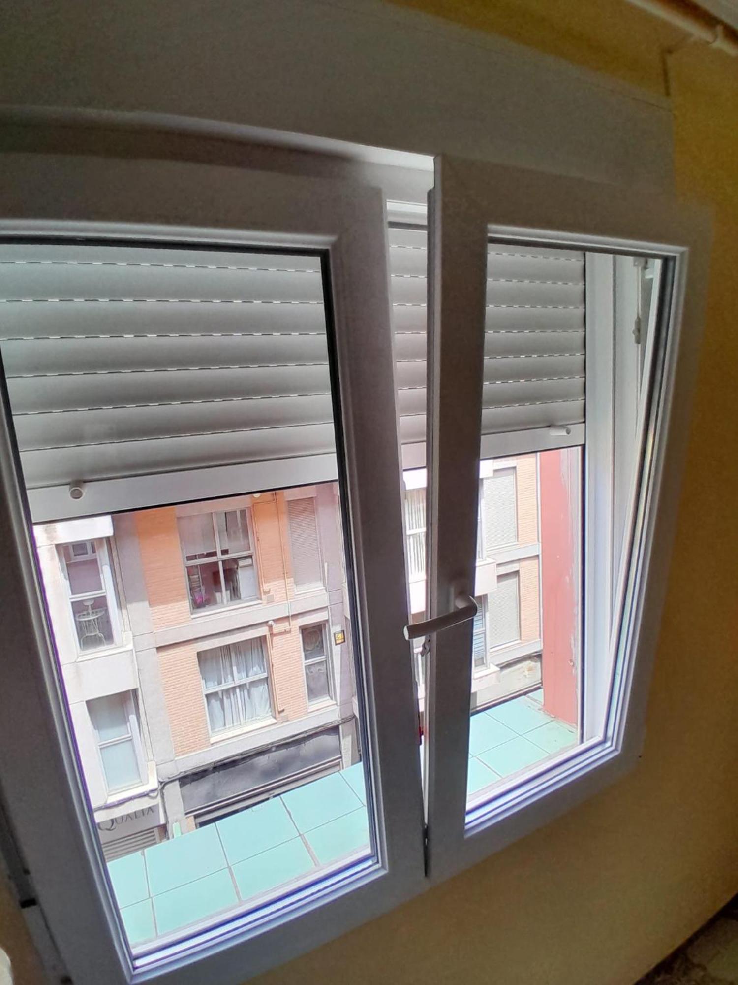 Gemuetliches Zimmer "Gold" Fuer 2 Personen Und Katzenliebhaber Valencia Ngoại thất bức ảnh